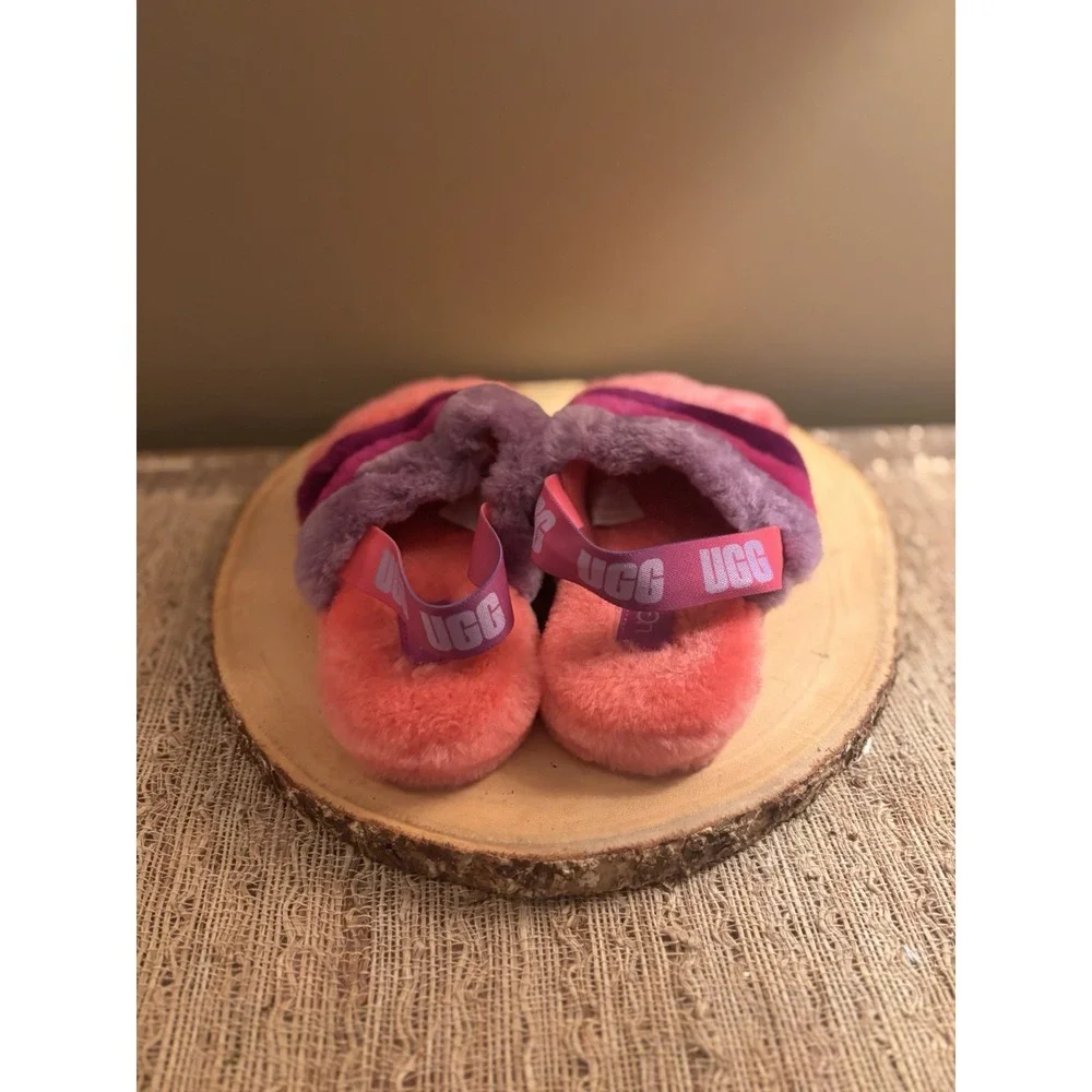 Ugg Fluff Yeah Sheepskin Slides Pink/‎ Purple/ Rainbow  Kids Sz 3